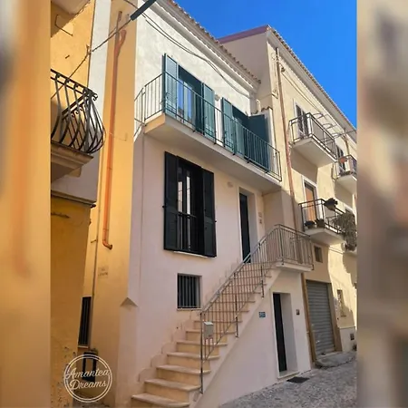 Your Charming Getaway Apartment Amantea