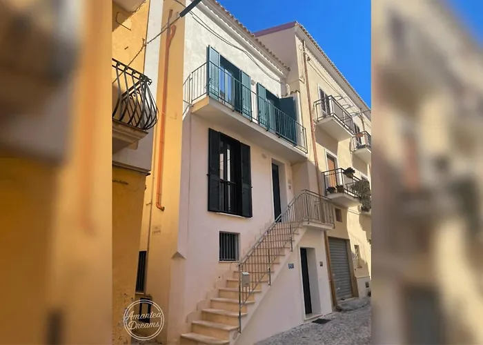 Your Charming Getaway Apartment Amantea