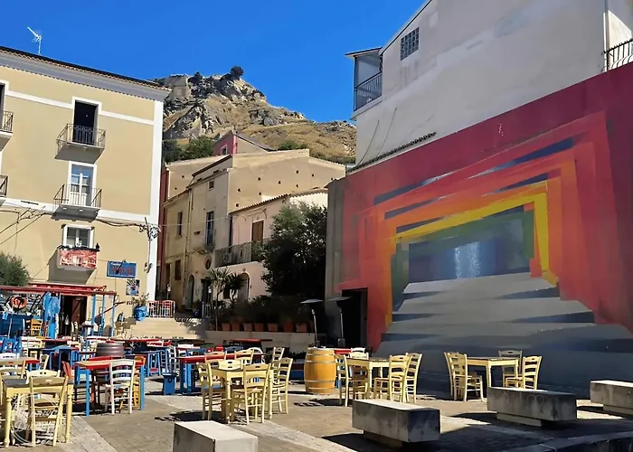 Your Charming Getaway Apartment